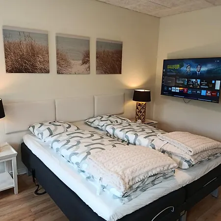 Apartment House On Vellingtoft In - *