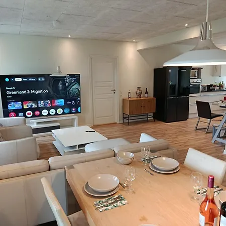 House On Vellingtoft In - Apartment Kvaers