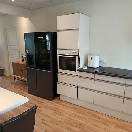 House On Vellingtoft In - Apartment *