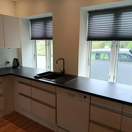 House On Vellingtoft In - Apartment Kvaers